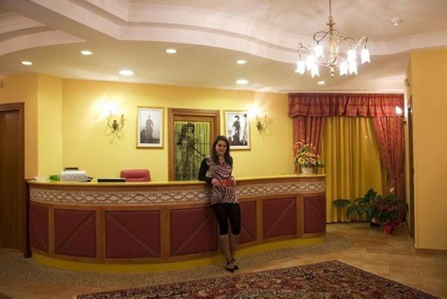 Hotel Duca Di Calabria Serra San Bruno Esterno foto