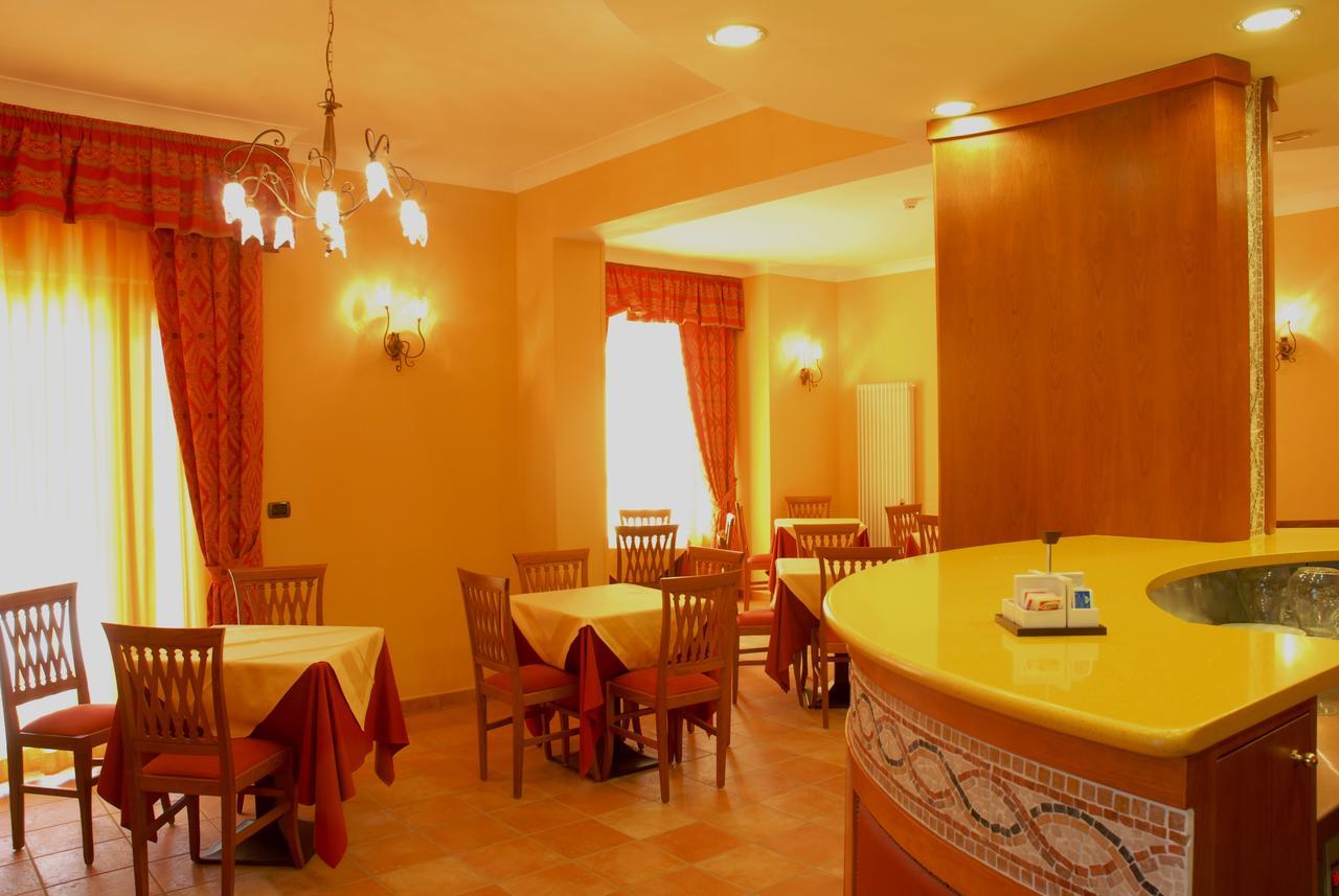 Hotel Duca Di Calabria Serra San Bruno Esterno foto